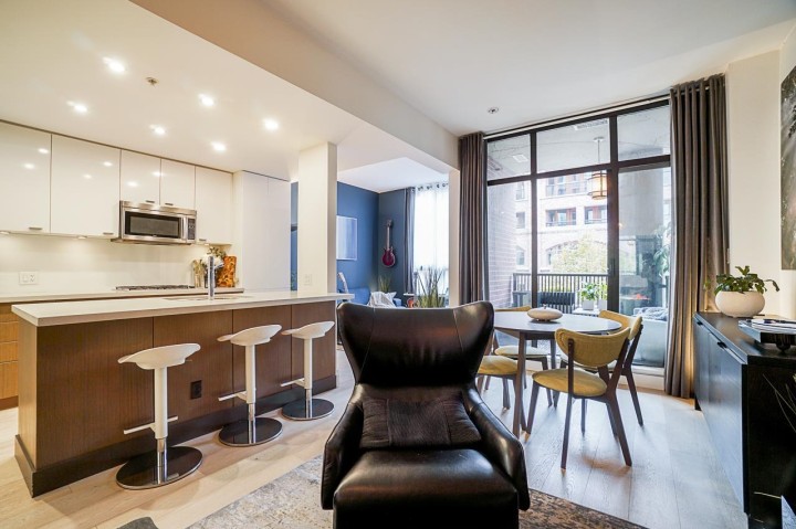 Photo 32 at 205 - 531 Beatty Street, Downtown VW, Vancouver West