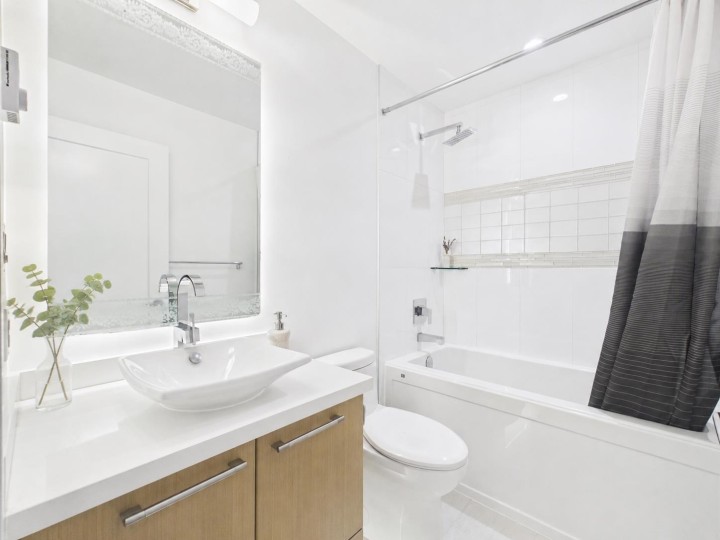 Photo 23 at 202 - 5325 West Boulevard, Kerrisdale, Vancouver West