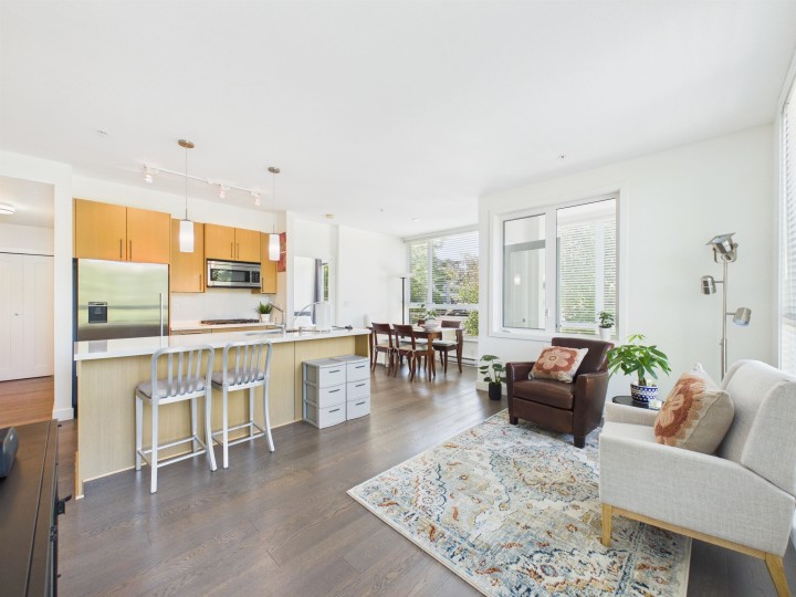 Photo 9 at 202 - 5325 West Boulevard, Kerrisdale, Vancouver West