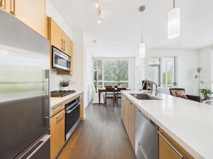 Photo 14 at 202 - 5325 West Boulevard, Kerrisdale, Vancouver West