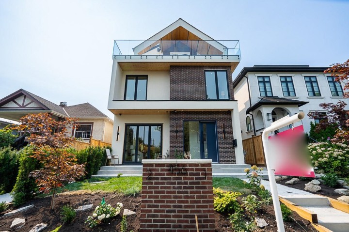 Photo 4 at 1 - 456 E 38th Avenue, Fraser VE, Vancouver East
