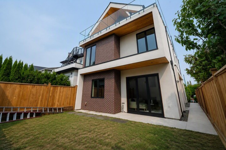 Photo 27 at 2 - 456 E 38th Avenue, Fraser VE, Vancouver East