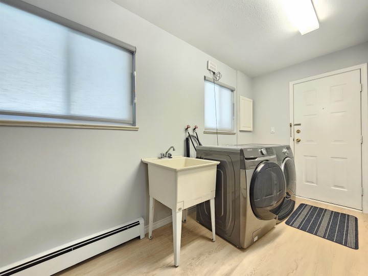 Photo 27 at 5521 Dundee Street, Collingwood VE, Vancouver East