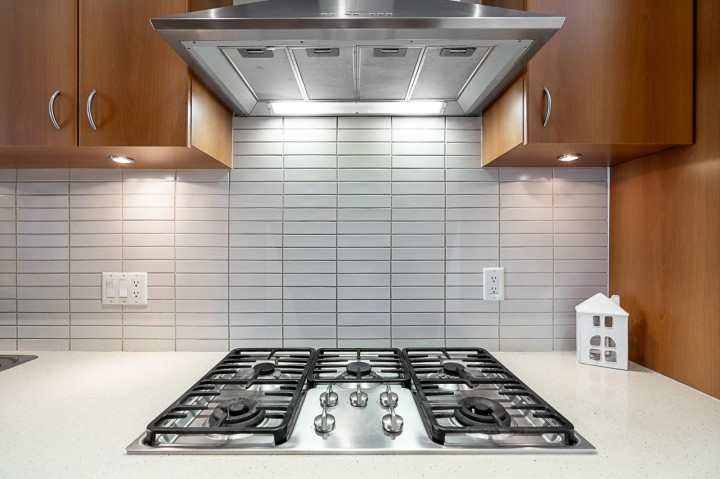 Photo 7 at 1 - 1425 W 11th Avenue, Fairview VW, Vancouver West