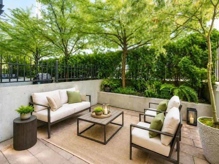 Photo 3 at 1 - 1425 W 11th Avenue, Fairview VW, Vancouver West