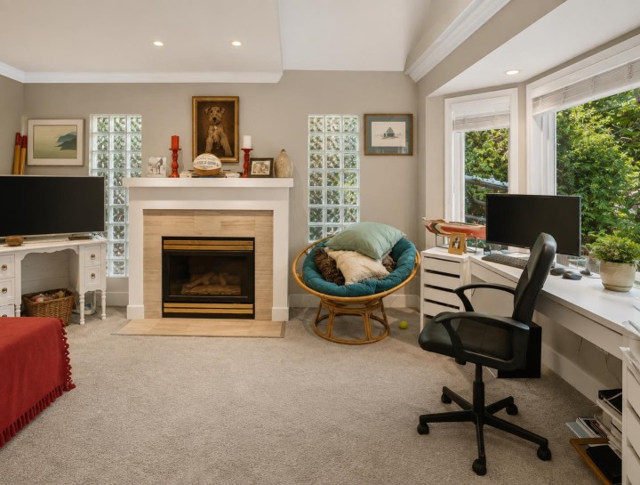 Photo 10 at 1128 Esplanade Avenue, Ambleside, West Vancouver