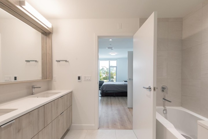 Photo 21 at 107 - 755 Harbourside Drive, Harbourside, North Vancouver