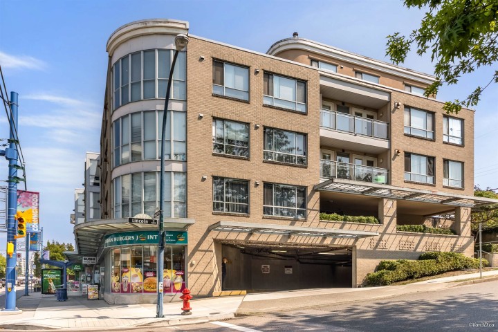 Photo 1 at 209 - 5818 Lincoln Street, Killarney VE, Vancouver East