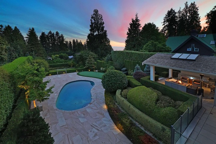 Photo 9 at 2920 Mathers Avenue, Altamont, West Vancouver