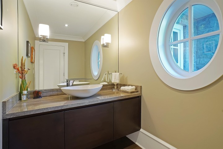 Photo 15 at 2920 Mathers Avenue, Altamont, West Vancouver