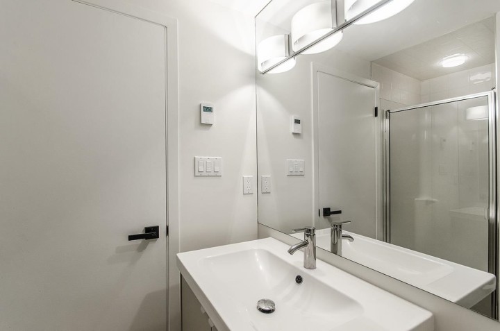 Photo 19 at 962 E 11th Avenue, Mount Pleasant VE, Vancouver East