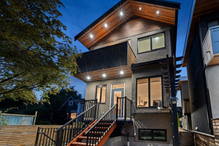 Photo 32 at 285 E 19th Avenue, Main, Vancouver East