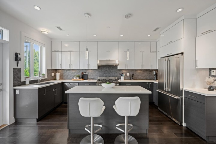 Photo 10 at 285 E 19th Avenue, Main, Vancouver East