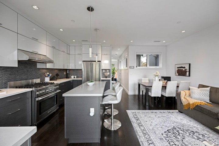 Photo 14 at 285 E 19th Avenue, Main, Vancouver East