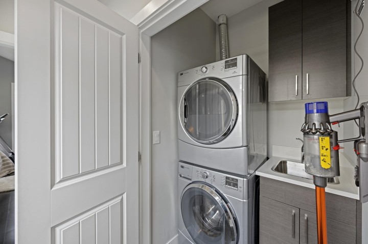 Photo 29 at 285 E 19th Avenue, Main, Vancouver East