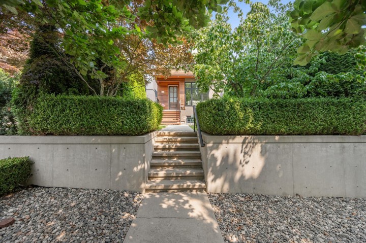 Photo 4 at 285 E 19th Avenue, Main, Vancouver East