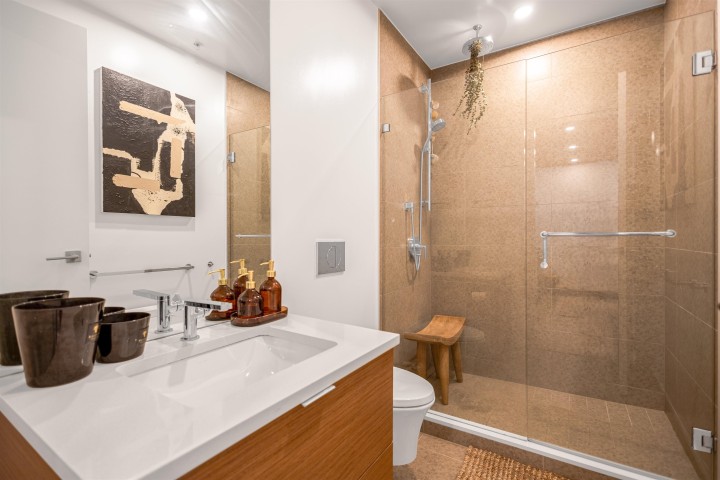 Photo 19 at 408 - 6687 Nelson Avenue, Horseshoe Bay WV, West Vancouver