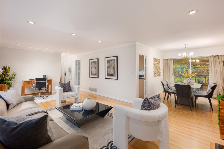 Photo 7 at 850 Jefferson Avenue, Sentinel Hill, West Vancouver