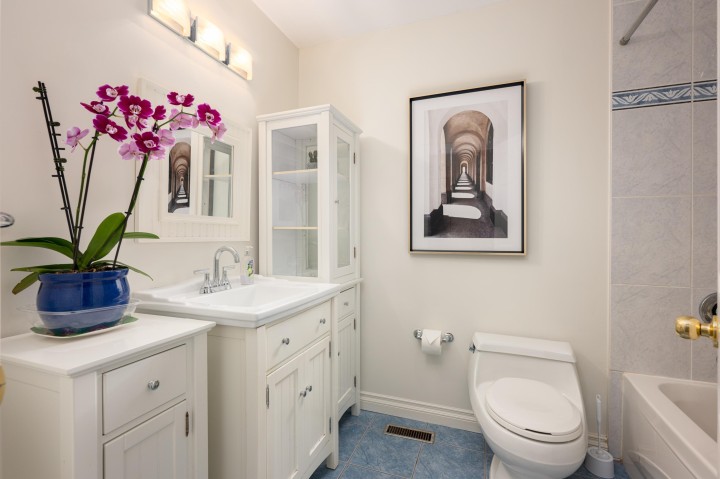 Photo 18 at 850 Jefferson Avenue, Sentinel Hill, West Vancouver