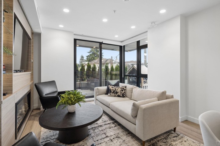 Photo 16 at 211 - 8398 Oak Street, Marpole, Vancouver West