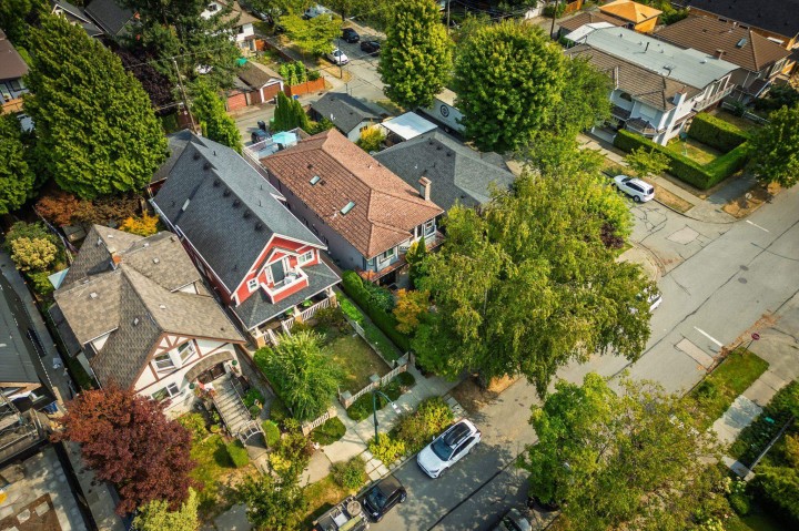 Photo 36 at 2183 Napier Street, Grandview Woodland, Vancouver East