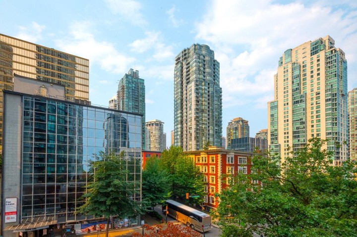 Photo 8 at 507 - 1189 Melville Street, Coal Harbour, Vancouver West