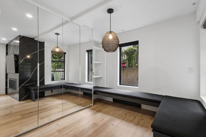 Photo 12 at 104 - 2119 Yew Street, Kitsilano, Vancouver West