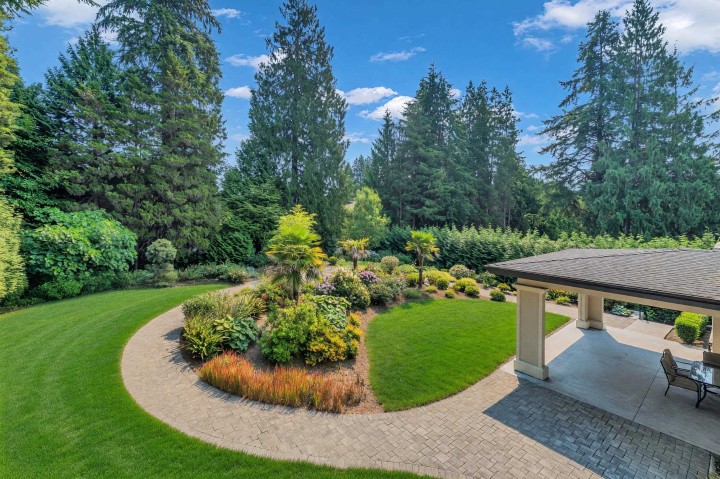 Photo 31 at 920 3rd Street, Cedardale, West Vancouver