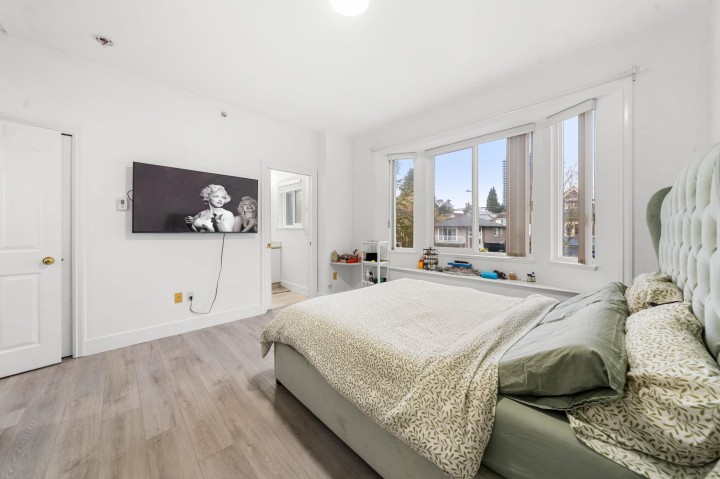Photo 22 at 5174 Aberdeen Street, Collingwood VE, Vancouver East