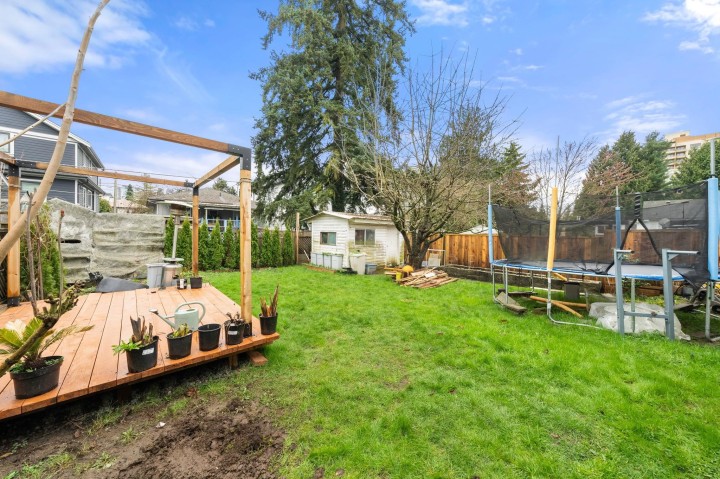 Photo 36 at 5174 Aberdeen Street, Collingwood VE, Vancouver East