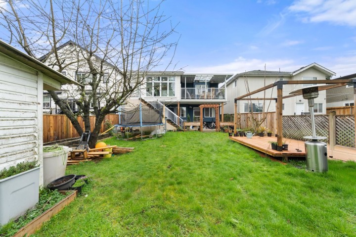 Photo 38 at 5174 Aberdeen Street, Collingwood VE, Vancouver East