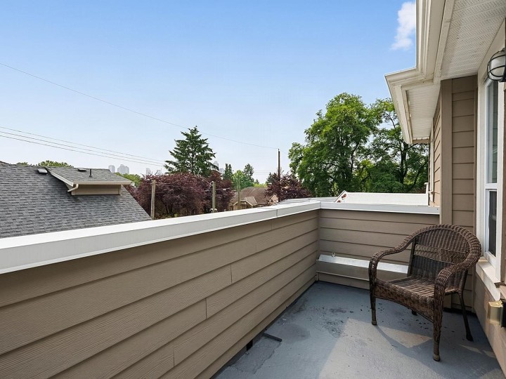Photo 22 at 636 Cassiar Street, Renfrew VE, Vancouver East