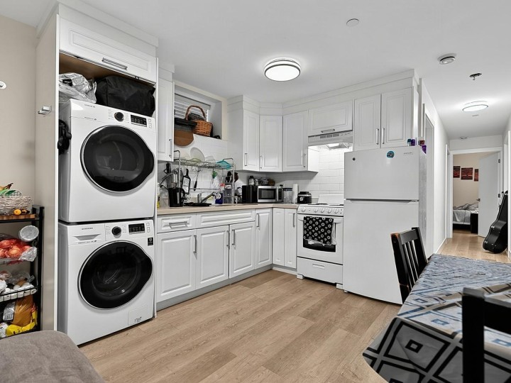 Photo 36 at 636 Cassiar Street, Renfrew VE, Vancouver East