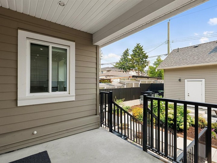Photo 32 at 636 Cassiar Street, Renfrew VE, Vancouver East
