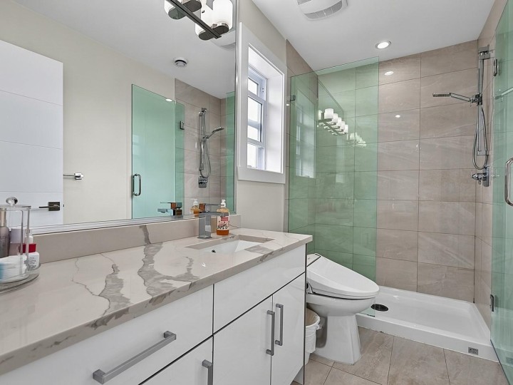 Photo 21 at 636 Cassiar Street, Renfrew VE, Vancouver East