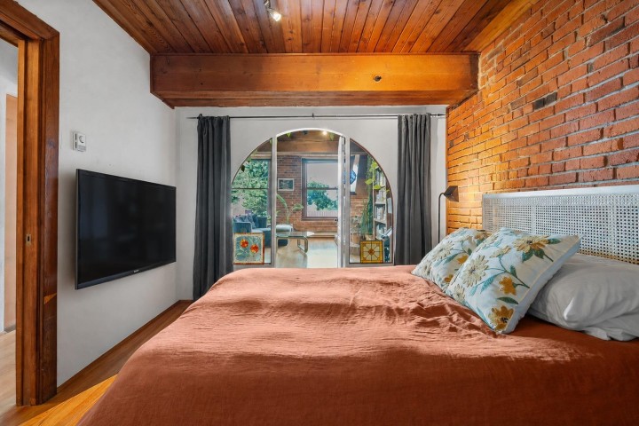 Photo 24 at 305 - 41 Alexander Street, Downtown VE, Vancouver East