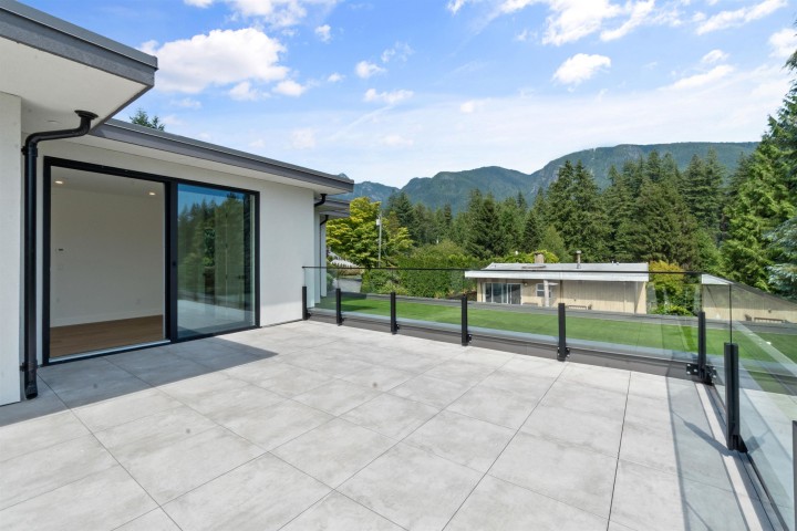 Photo 27 at 74 Laurie Crescent, Glenmore, West Vancouver
