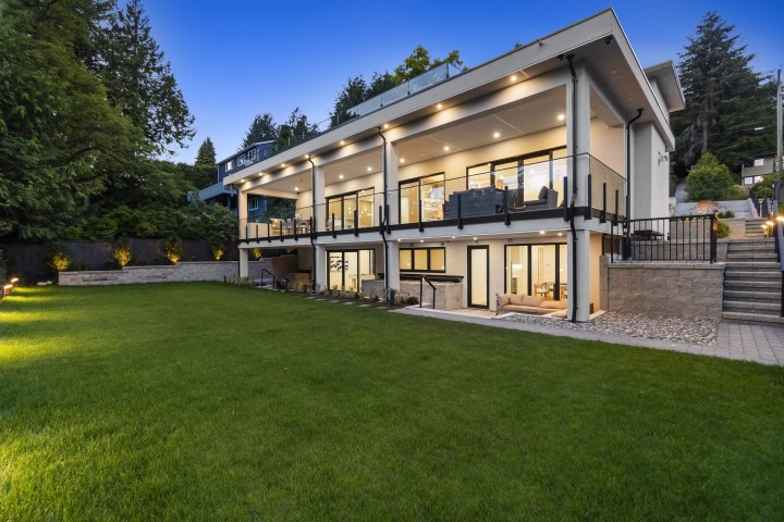 Photo 17 at 74 Laurie Crescent, Glenmore, West Vancouver