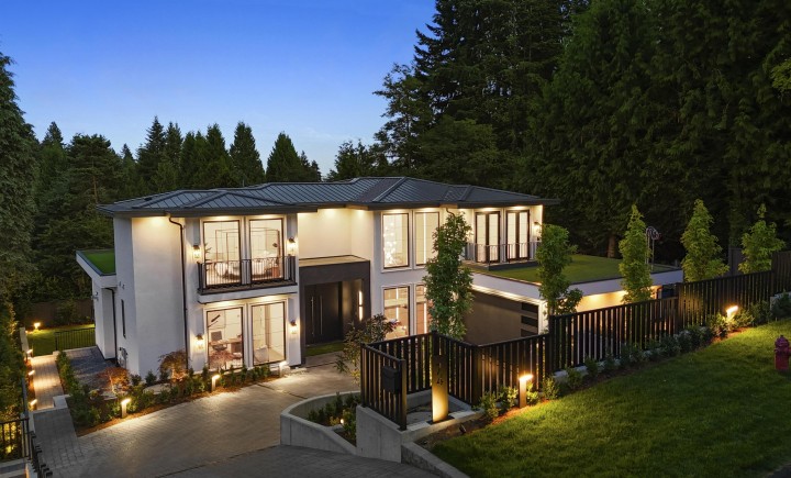 Photo 1 at 74 Laurie Crescent, Glenmore, West Vancouver