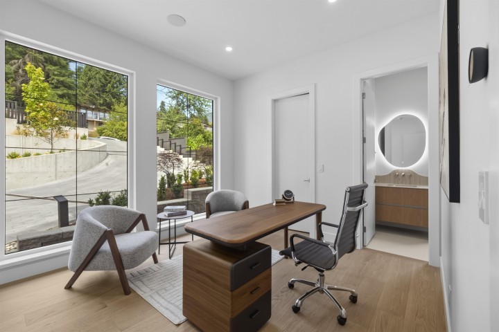 Photo 14 at 74 Laurie Crescent, Glenmore, West Vancouver