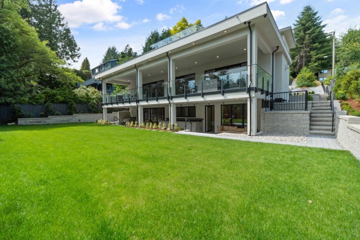 Photo 37 at 74 Laurie Crescent, Glenmore, West Vancouver
