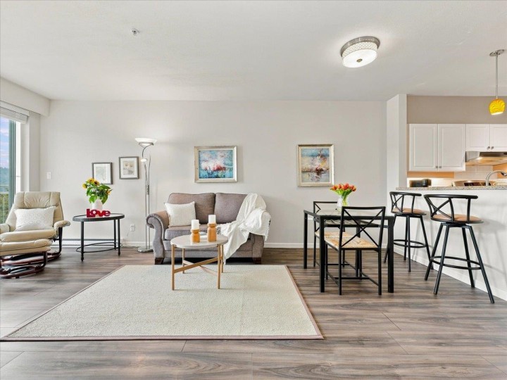 Photo 5 at 317 - 3629 Deercrest Drive, Roche Point, North Vancouver