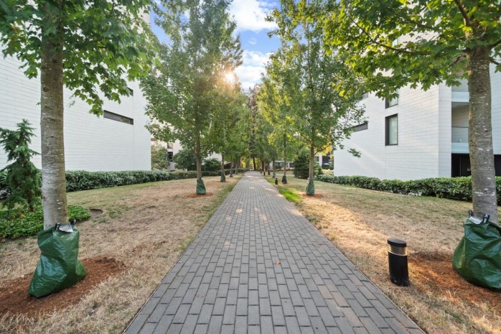 Photo 36 at 702 - 7228 Adera Street, South Granville, Vancouver West