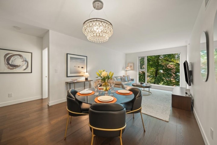 Photo 4 at 702 - 7228 Adera Street, South Granville, Vancouver West