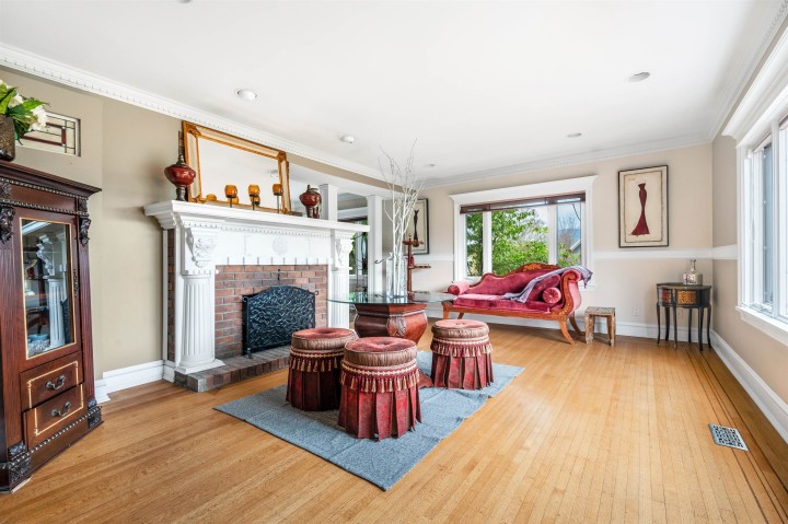 Photo 5 at 4396 Locarno Crescent, Point Grey, Vancouver West
