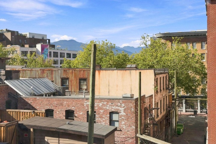 Photo 12 at 311 - 1 E Cordova Street, Downtown VE, Vancouver East