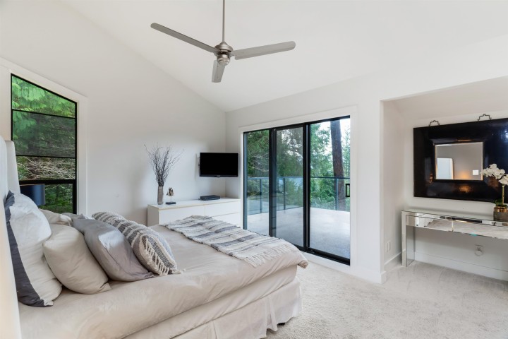 Photo 24 at 470 Timbertop Drive, Lions Bay, West Vancouver