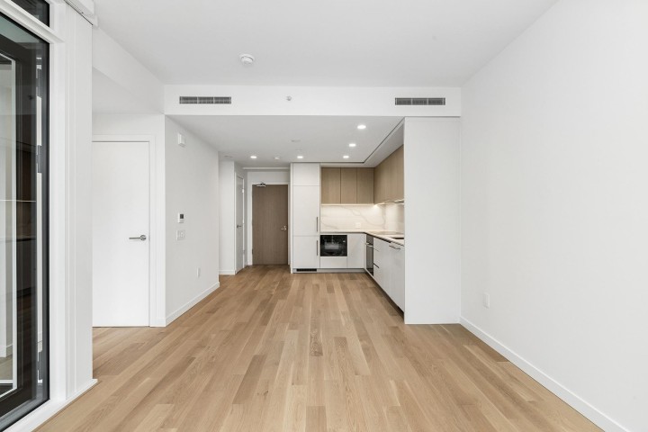 Photo 5 at 704 - 3963 Uplands Way, Cypress Park Estates, West Vancouver
