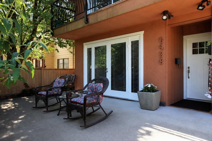Photo 2 at 6440 Douglas Street, Horseshoe Bay WV, West Vancouver