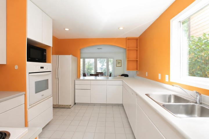 Photo 5 at 6440 Douglas Street, Horseshoe Bay WV, West Vancouver